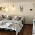 Casa Piazza Santa Lucia Апартаменты *