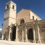 Casa Piazza Santa Lucia