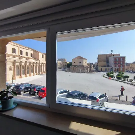 Casa Piazza Santa Lucia *